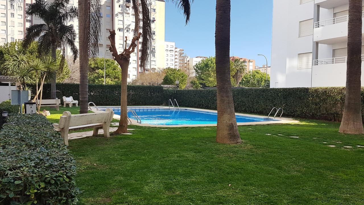 Apartamentos Gandia Playa De L'Ahuir 3000 Екстер'єр фото